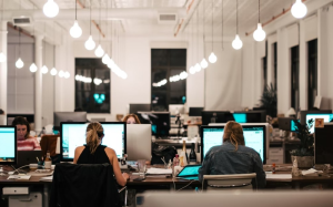 Scale Up a Dedicated Team, Dedicated Team, Strategic Initiatives Are Always “On Hold”
If long-term initiatives never move forward, it’s a strong signal. Examples include:
Performance optimization
Security improvements
Refactoring legacy modules
Preparing for future scalability
